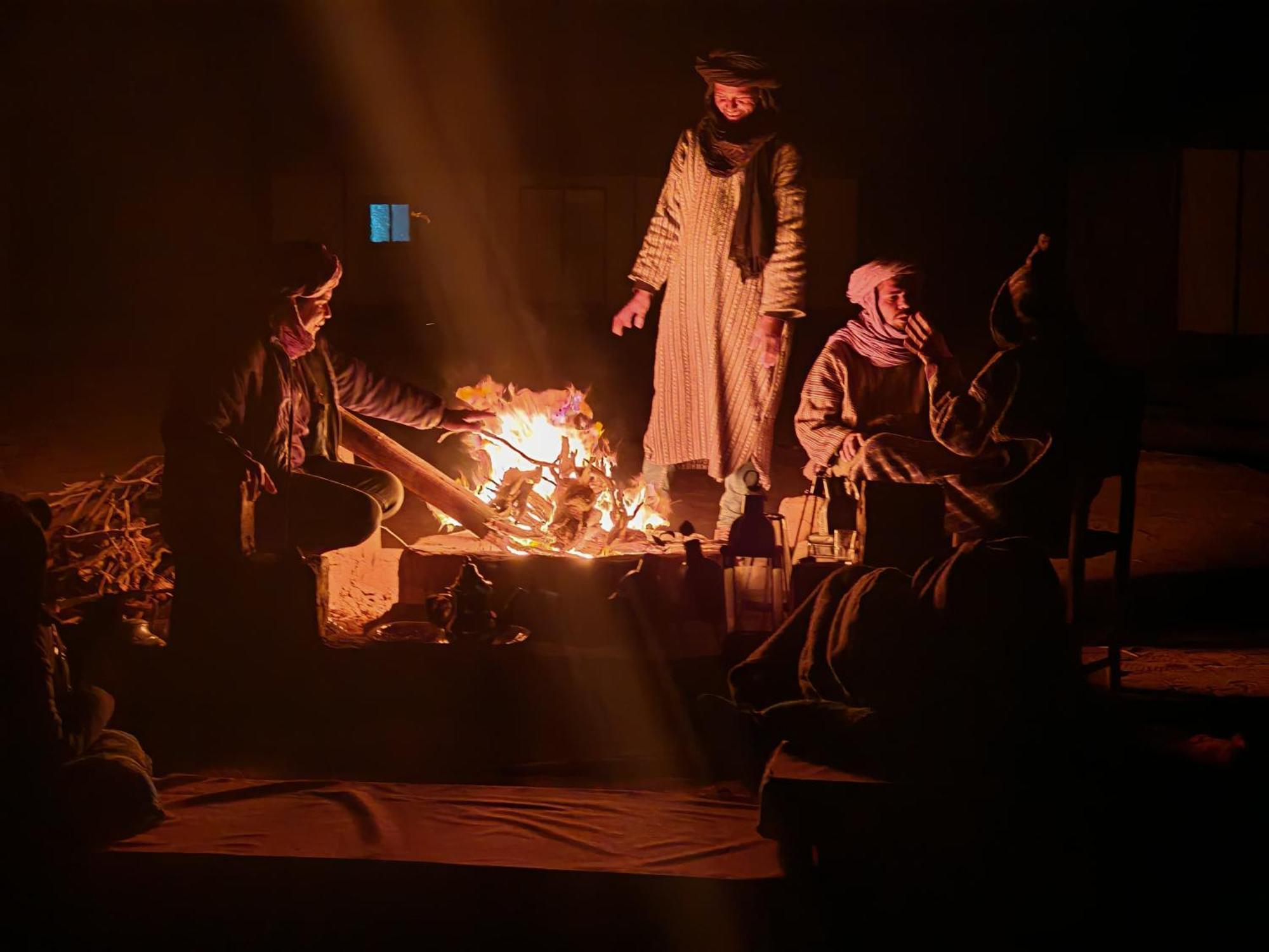 Bivouac Cote-Iriki Hotel Foum Zguid Bagian luar foto