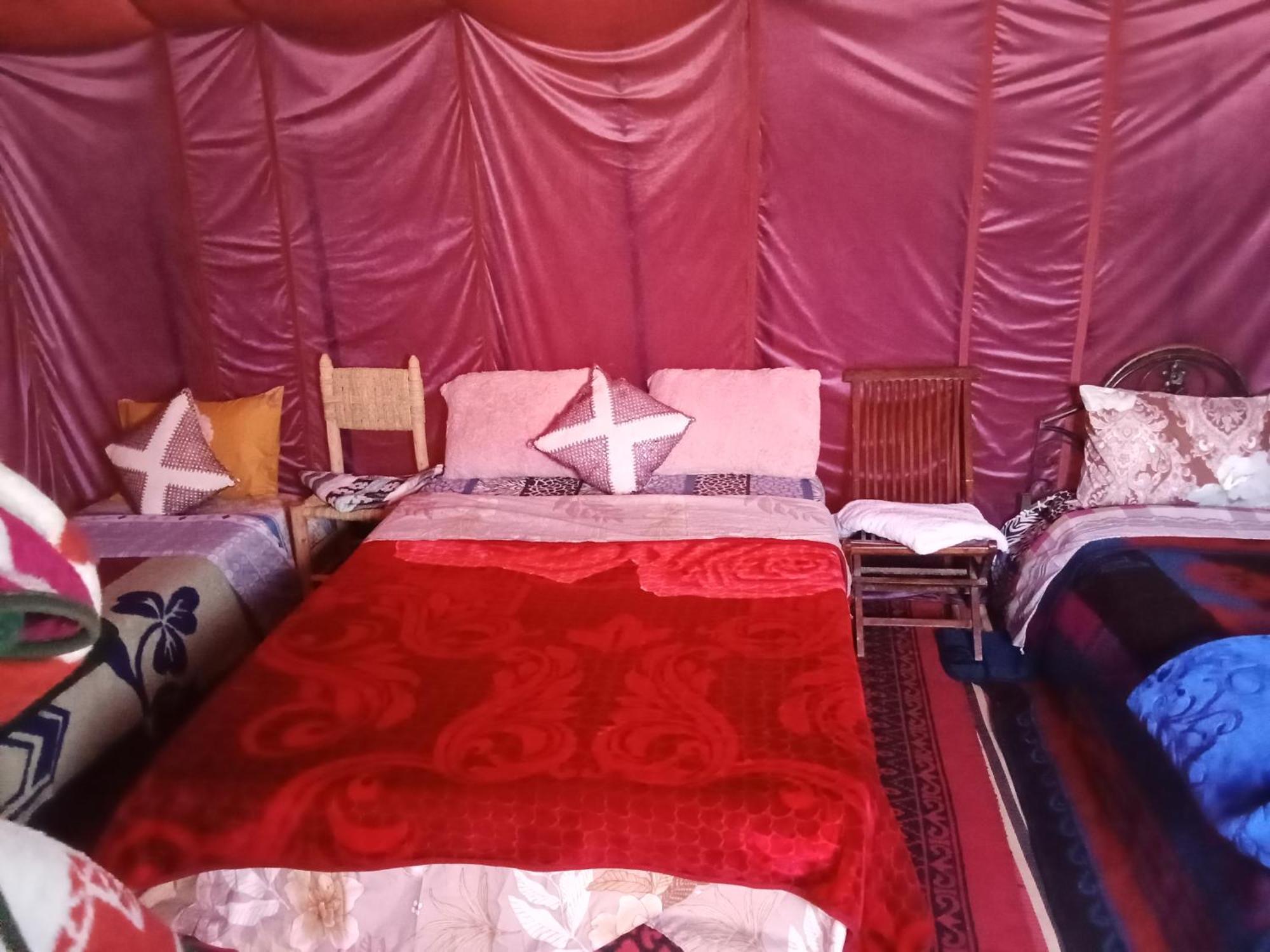 Bivouac Cote-Iriki Hotel Foum Zguid Bagian luar foto